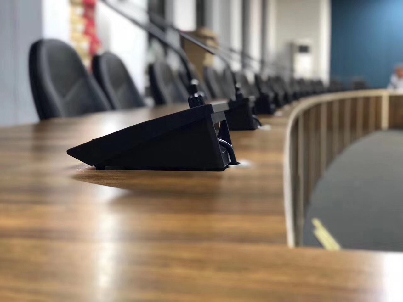 ARVOX overseas conference installation